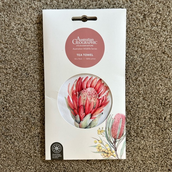 Australian Geographic Floral Tea Towel - Picture 3 of 7